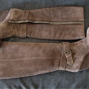 BCBGeneration Tan and Cream Heeled boots